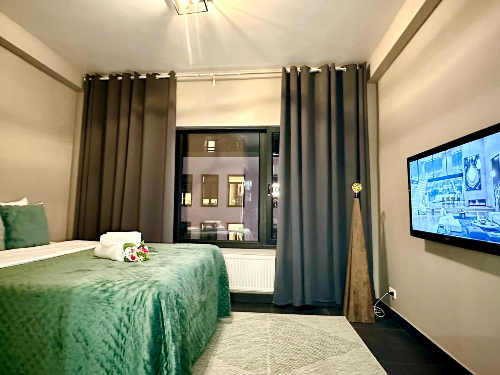 Luxury Suites Diamond By Rikas Hotels Антверпен Экстерьер фото